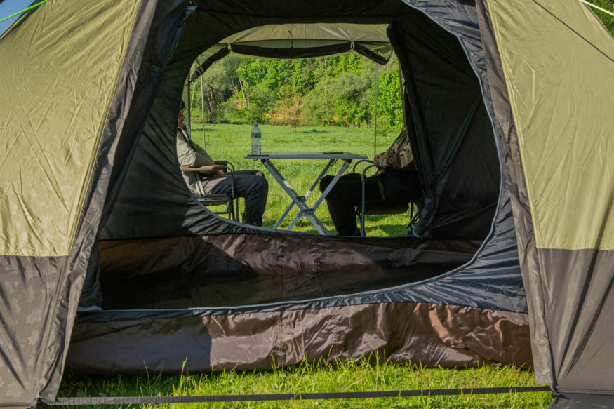 Палатка автомат Ultra Premium Solar Control с защитой от ультрафиолета, Maverick